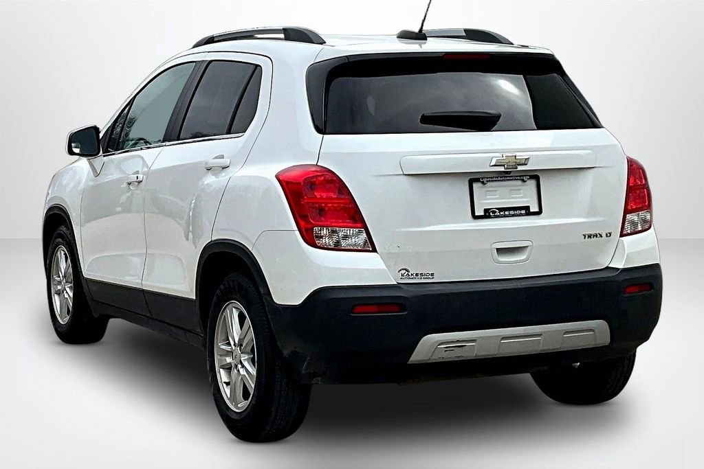 Used 2015 Chevrolet Trax LT w/ LT Sun and Sound Package image 4