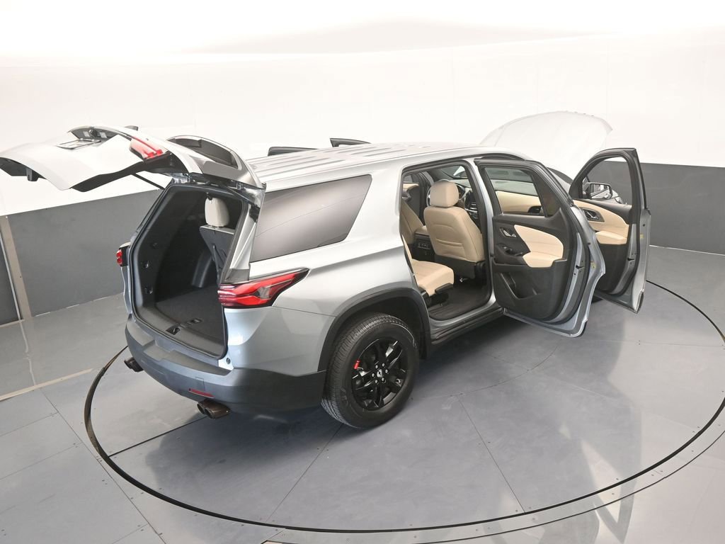 Used 2023 Chevrolet Traverse LS image 66