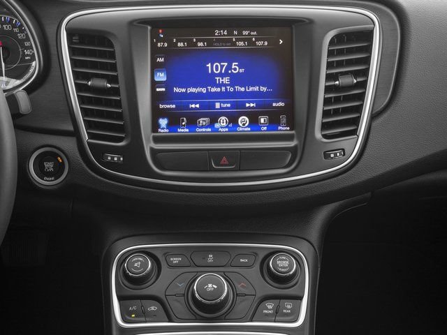 Used 2016 Chrysler 200 Limited FWD image 13