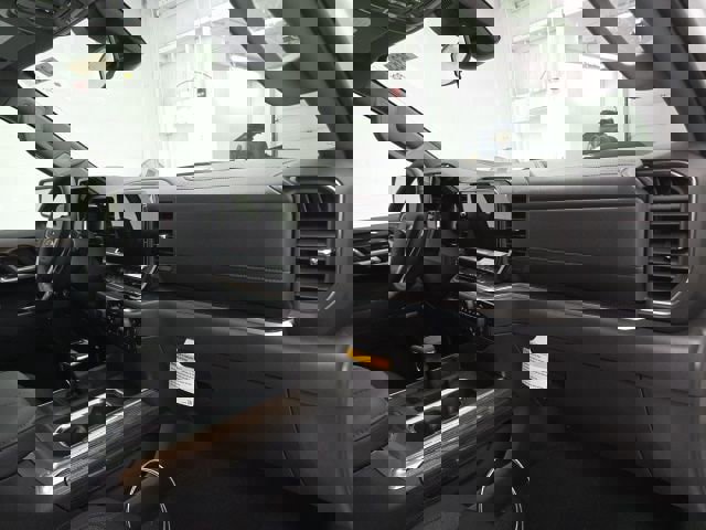 New 2026 Chevrolet Silverado 1500 LT Trail Boss w/ Safety Package image 29