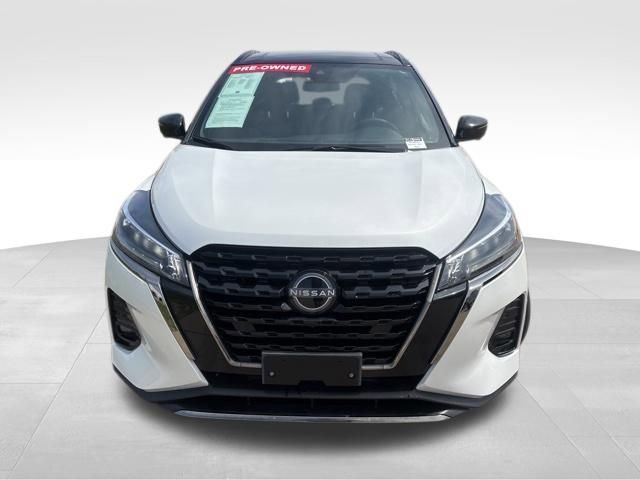 Used 2024 Nissan Kicks SR FWD image 3
