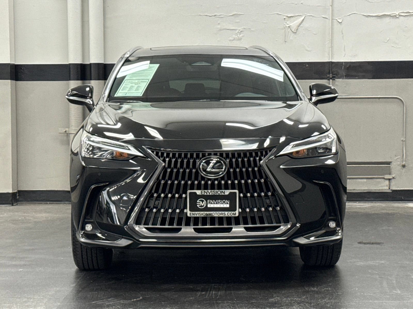 Used 2025 Lexus NX 250 FWD image 3