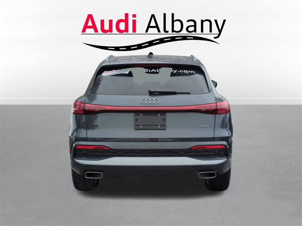 Used 2025 Audi Q5 Premium Plus w/ Premium Plus image 5