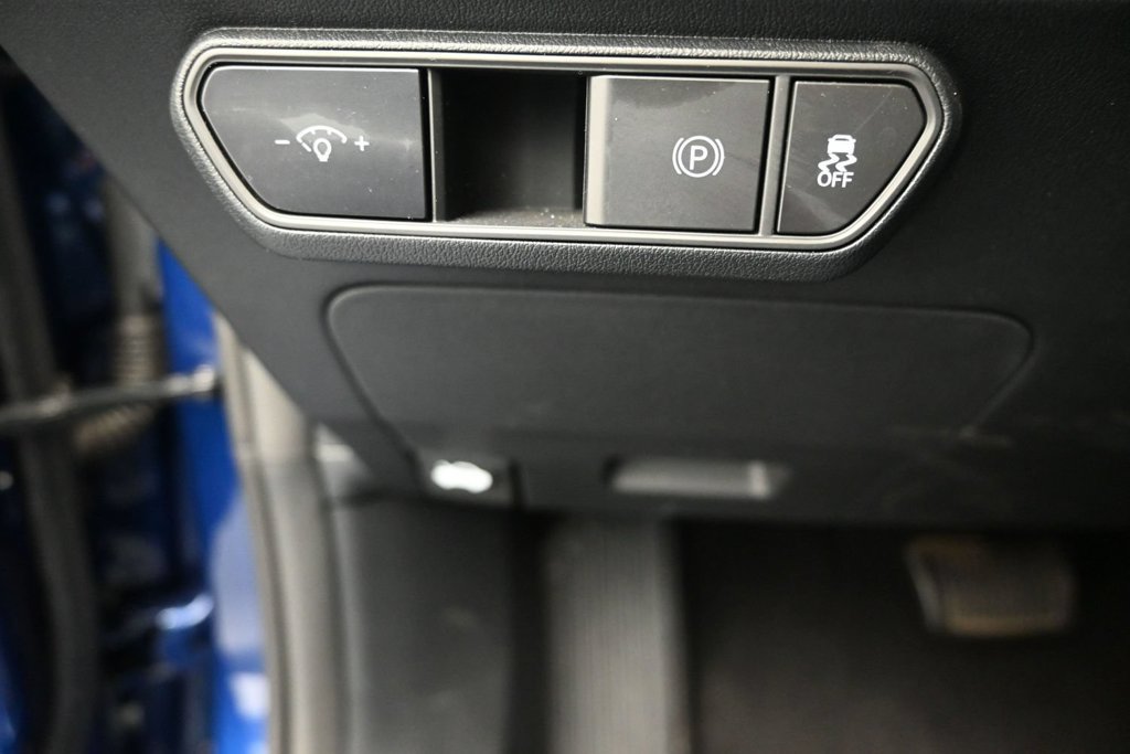Certified 2025 Kia K4 FWD image 34
