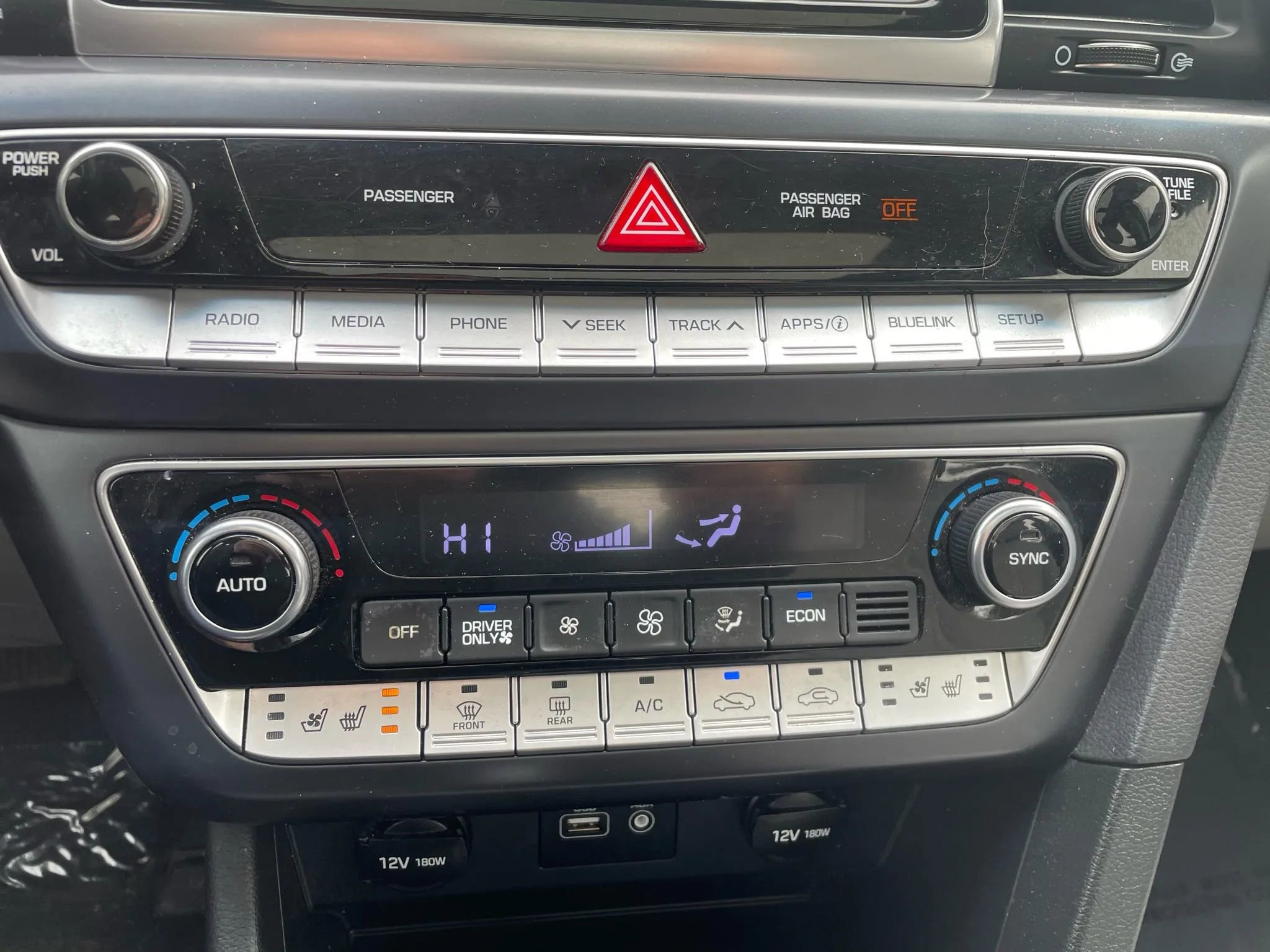 Used 2018 Hyundai Sonata Limited FWD image 10