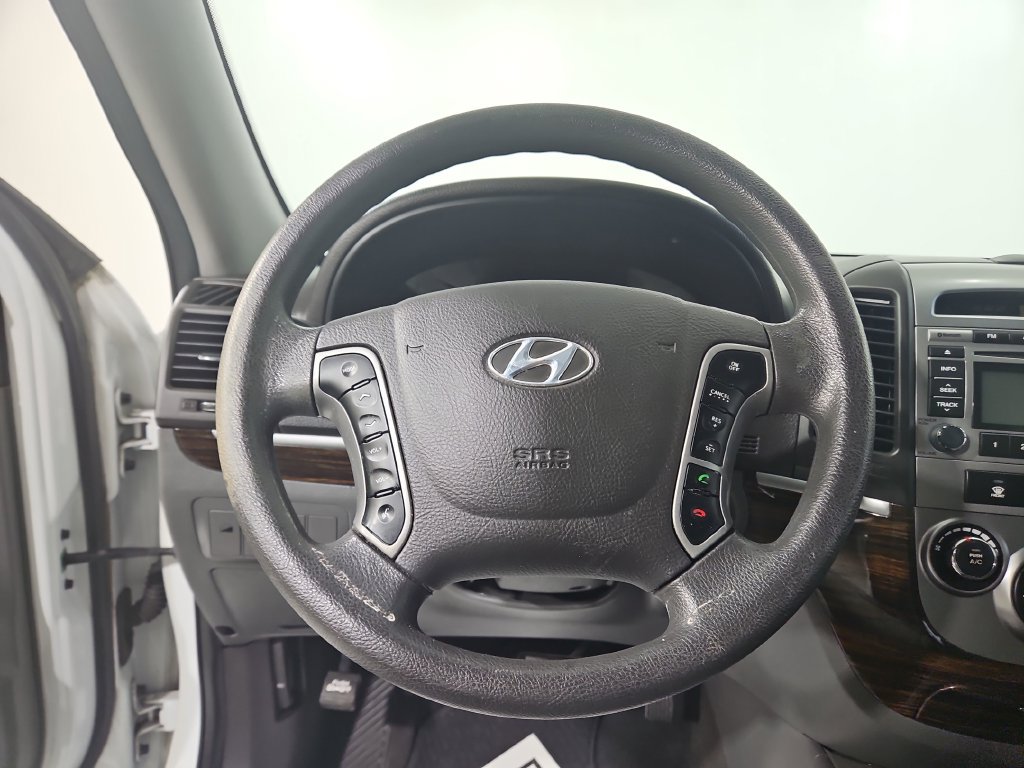 Used 2012 Hyundai Santa Fe GLS AWD/4WD image 15