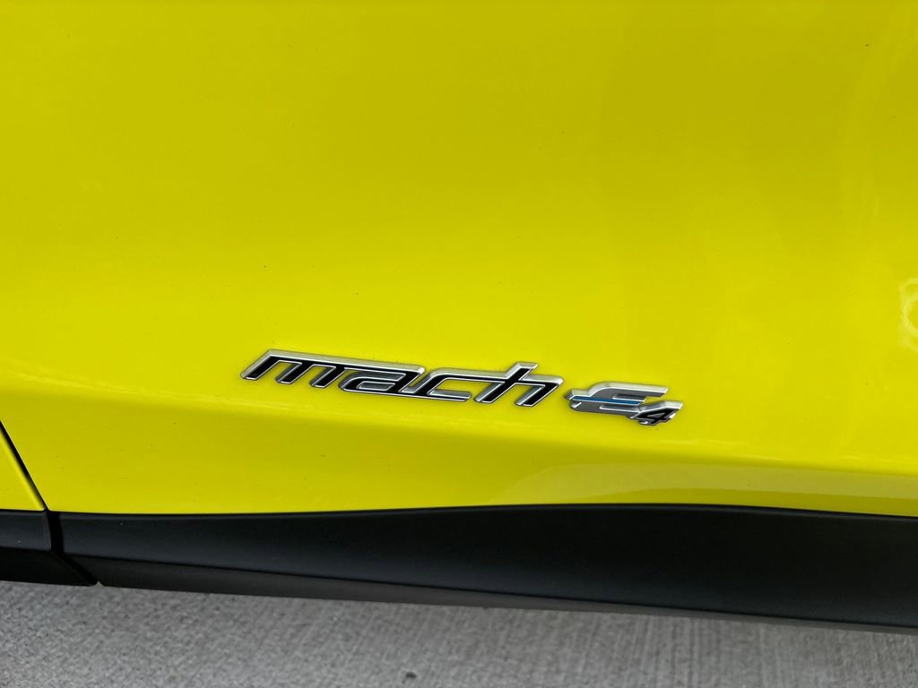 Used 2025 Ford Mustang Mach-E Select w/ Comfort Package Lite AWD/4WD image 25