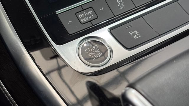 Used 2025 Audi Q7 3.0T Premium Plus AWD/4WD image 42