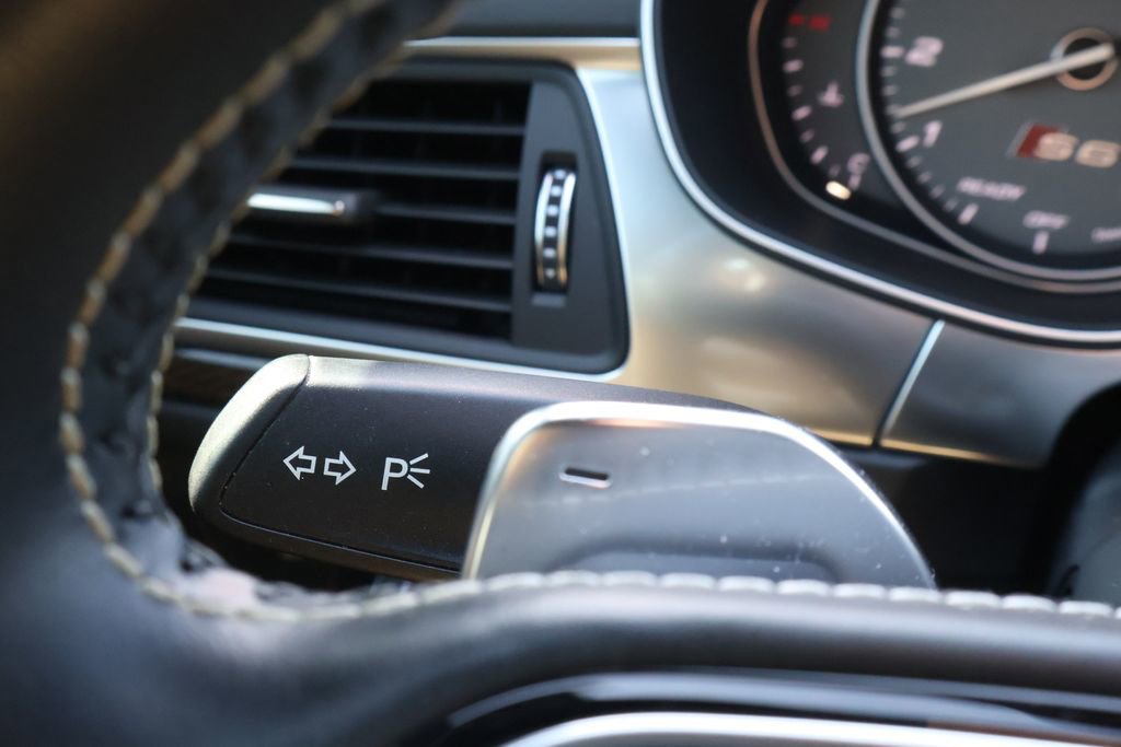 Used 2016 Audi S6 Prestige AWD/4WD image 23