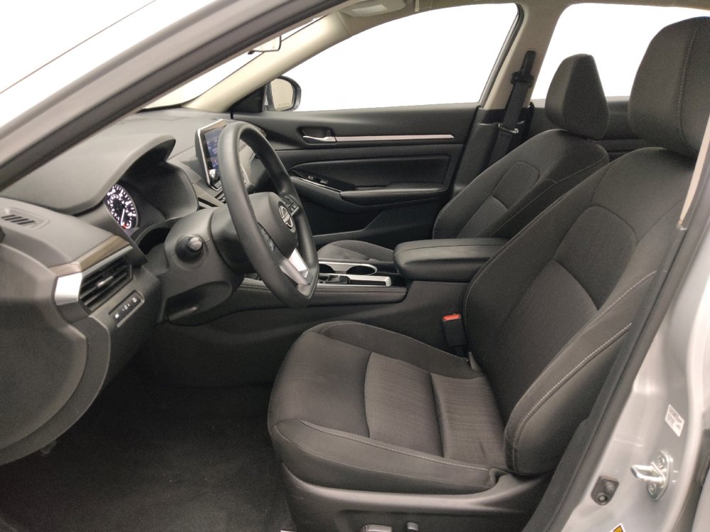 Used 2023 Nissan Altima 2.5 SV image 17