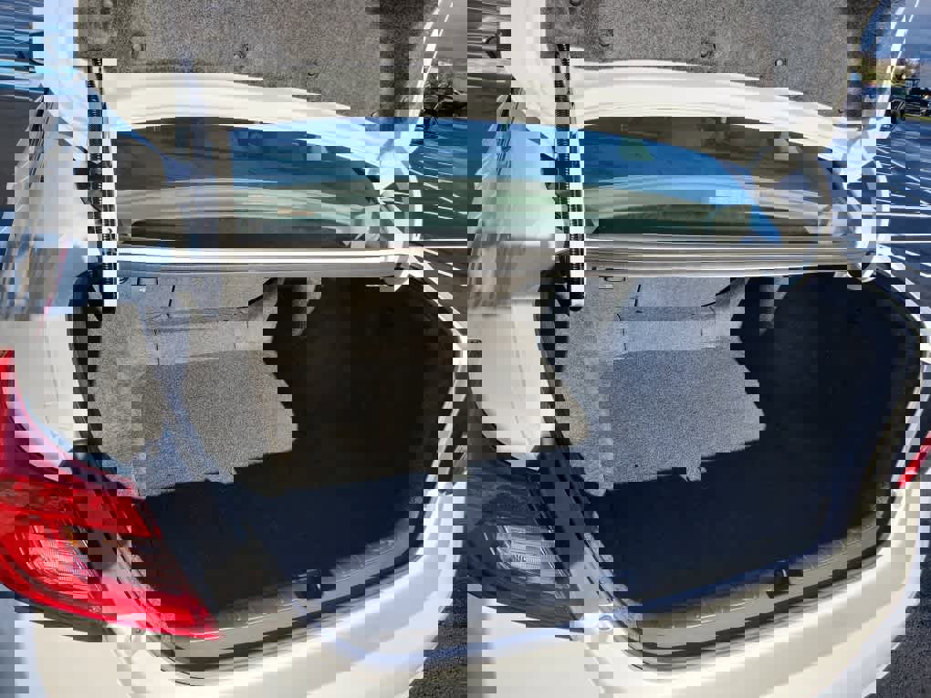 Used 2018 Honda Accord EX-L image 13