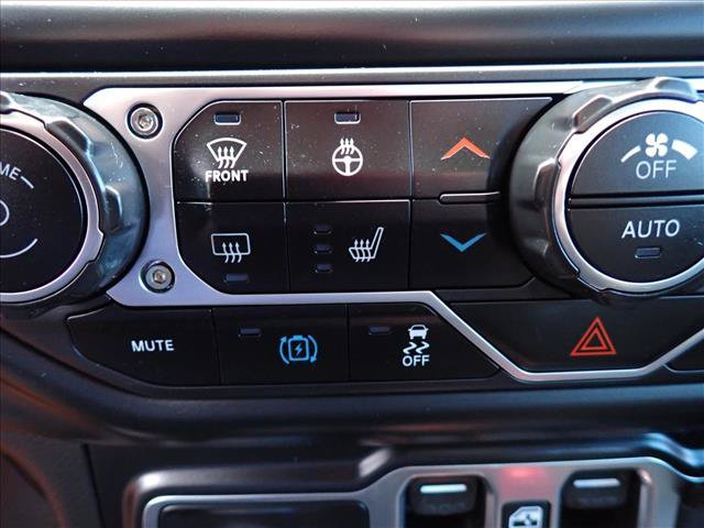 Used 2023 Jeep Wrangler Unlimited Sahara w/ Cold Weather Group AWD/4WD image 20