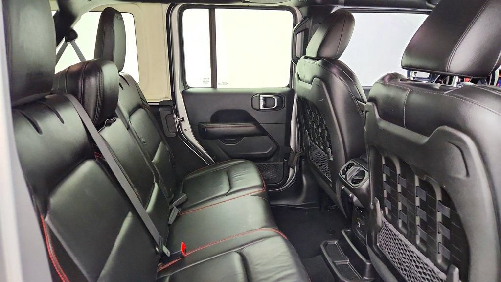 Used 2018 Jeep Wrangler Unlimited Rubicon AWD/4WD image 24