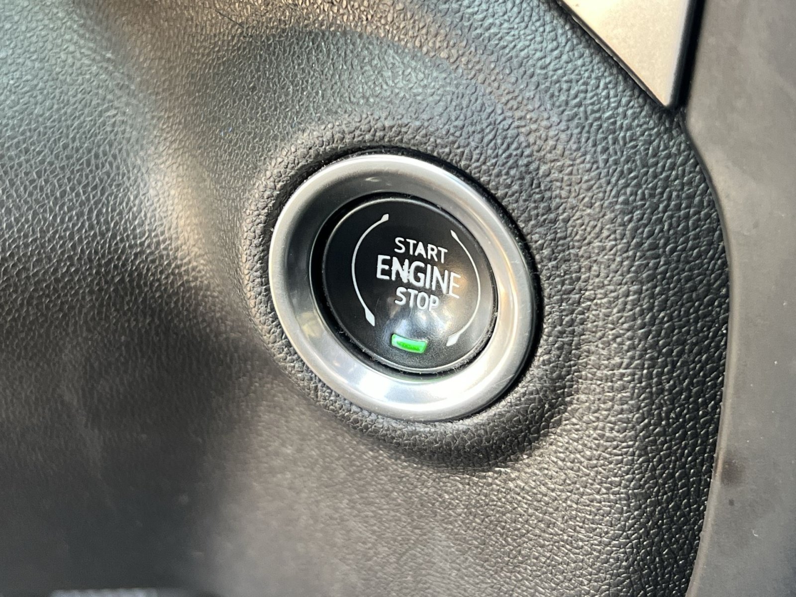 Used 2019 Chevrolet Silverado 1500 LT Trail Boss w/ Convenience Package AWD/4WD image 29