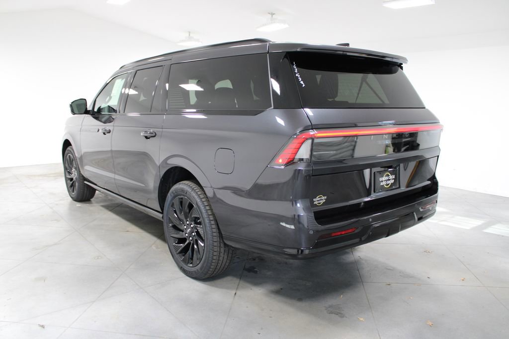 New 2026 Lincoln Navigator L Reserve w/ Jet Appearance Package image 6