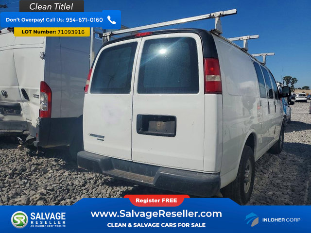 Used 2016 Chevrolet Express 2500 RWD image 4