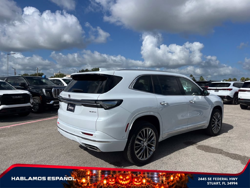 New 2026 Buick Enclave Avenir w/ Super Cruise Package AWD/4WD image 7