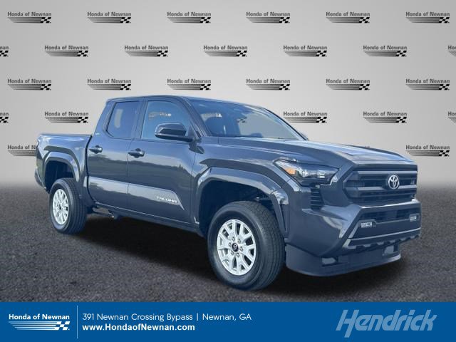 Used 2025 Toyota Tacoma SR5 image 1