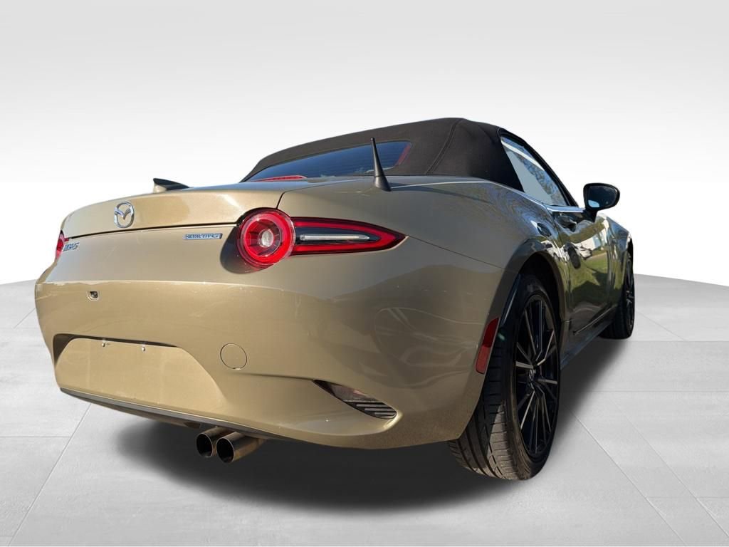 Used 2024 MAZDA MX-5 Miata Grand Touring image 5