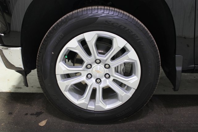Used 2024 Chevrolet Silverado 1500 LTZ image 27