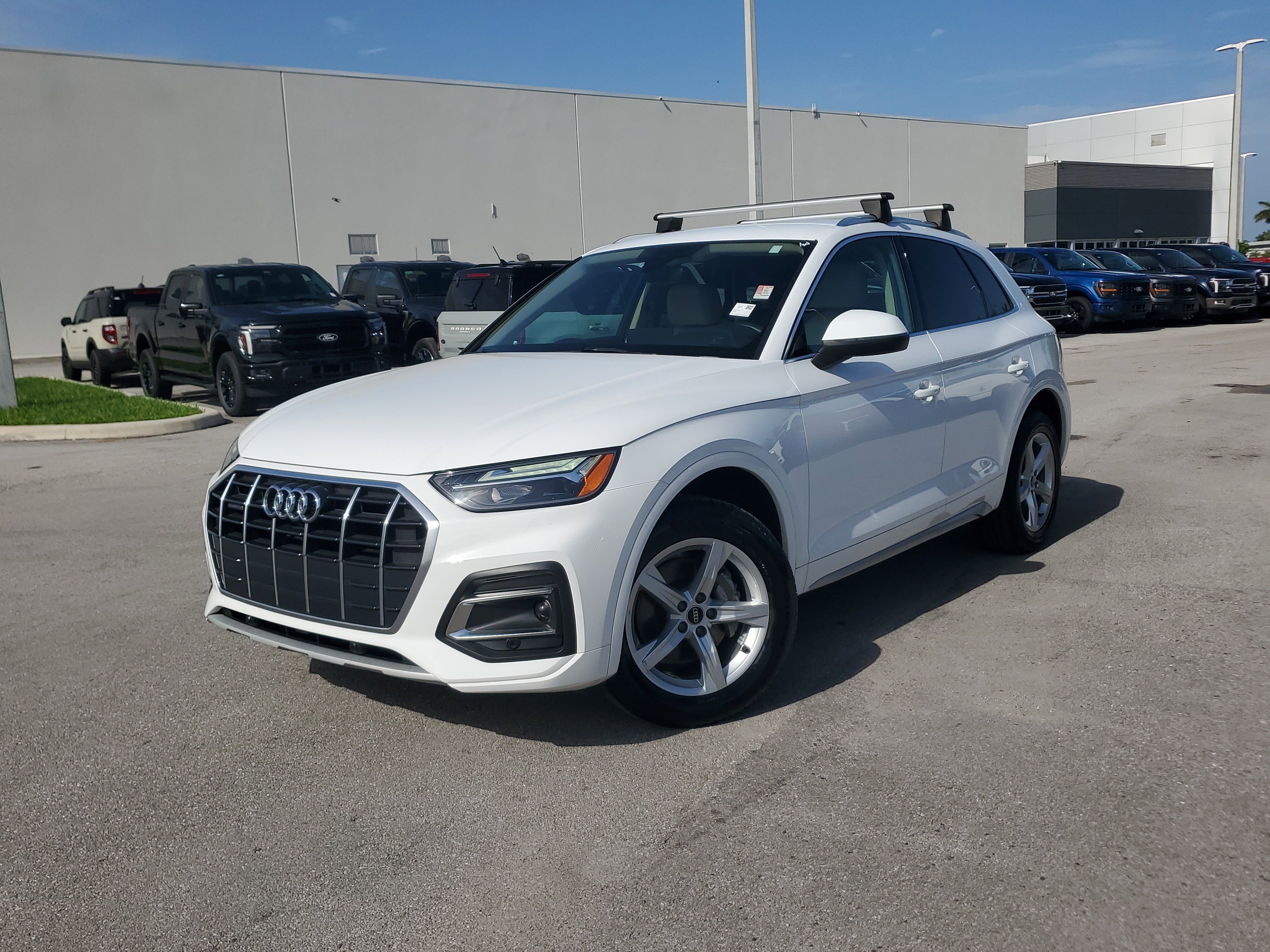 Used 2021 Audi Q5 Premium w/ Convenience Package image 33