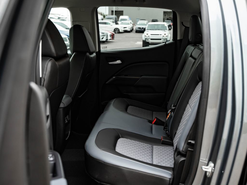Used 2019 Chevrolet Colorado Z71 RWD image 40