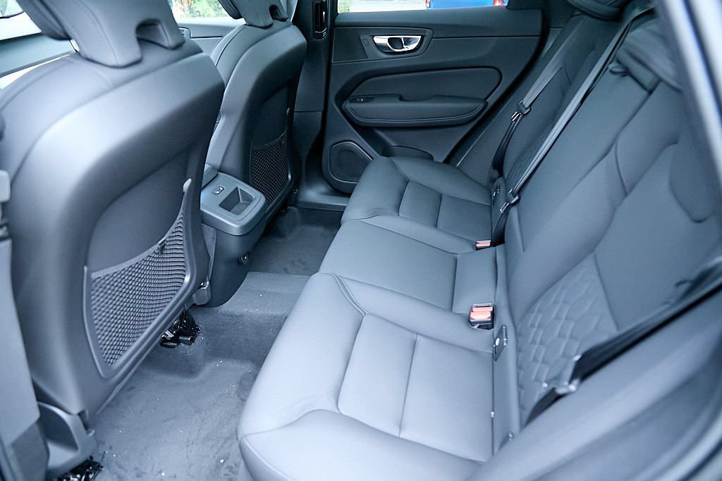 New 2026 Volvo XC60 B5 Plus w/ Climate Package AWD/4WD image 20
