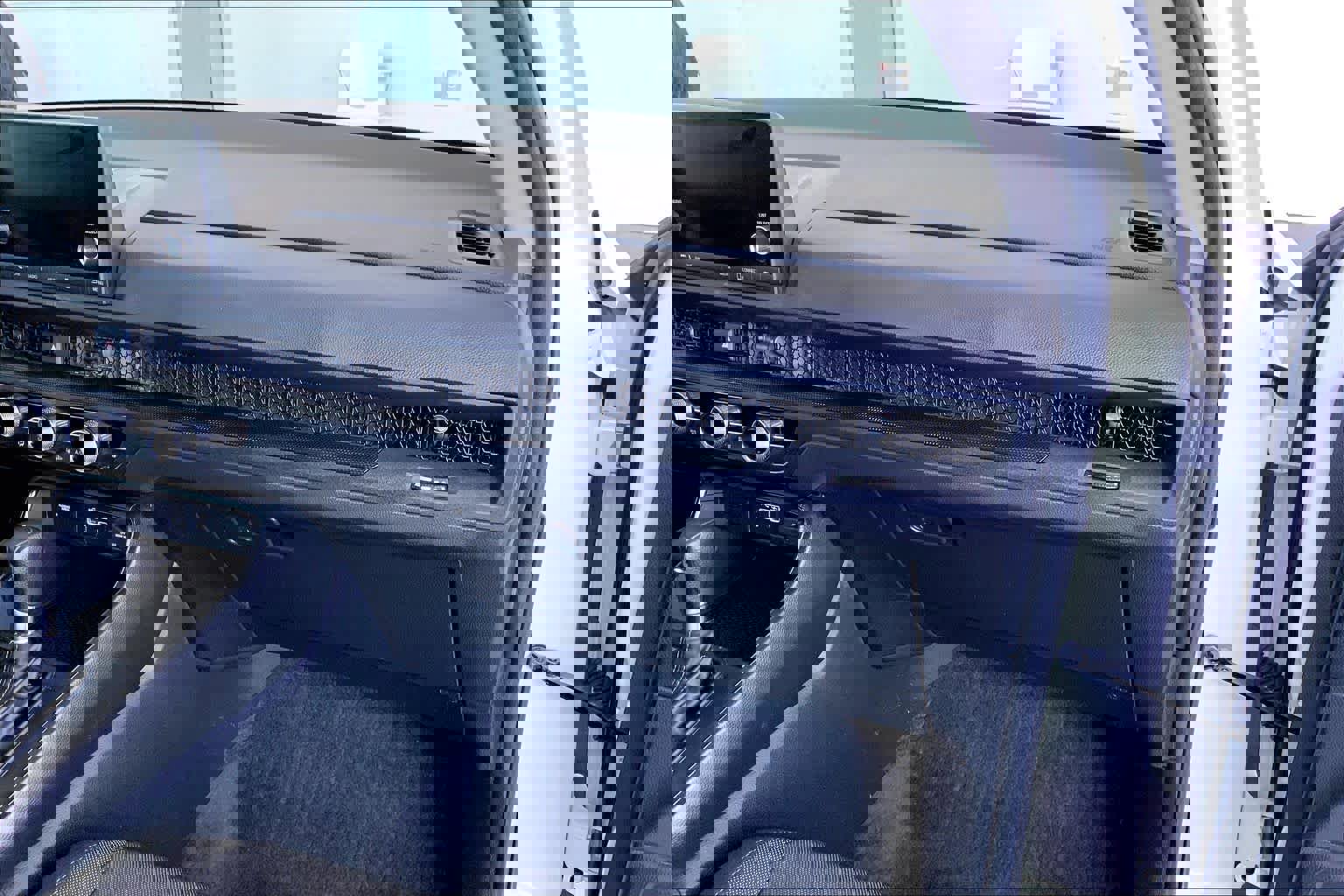 Used 2023 Honda CR-V EX image 19