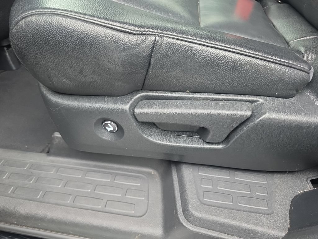 Used 2019 Honda Pilot Touring image 29