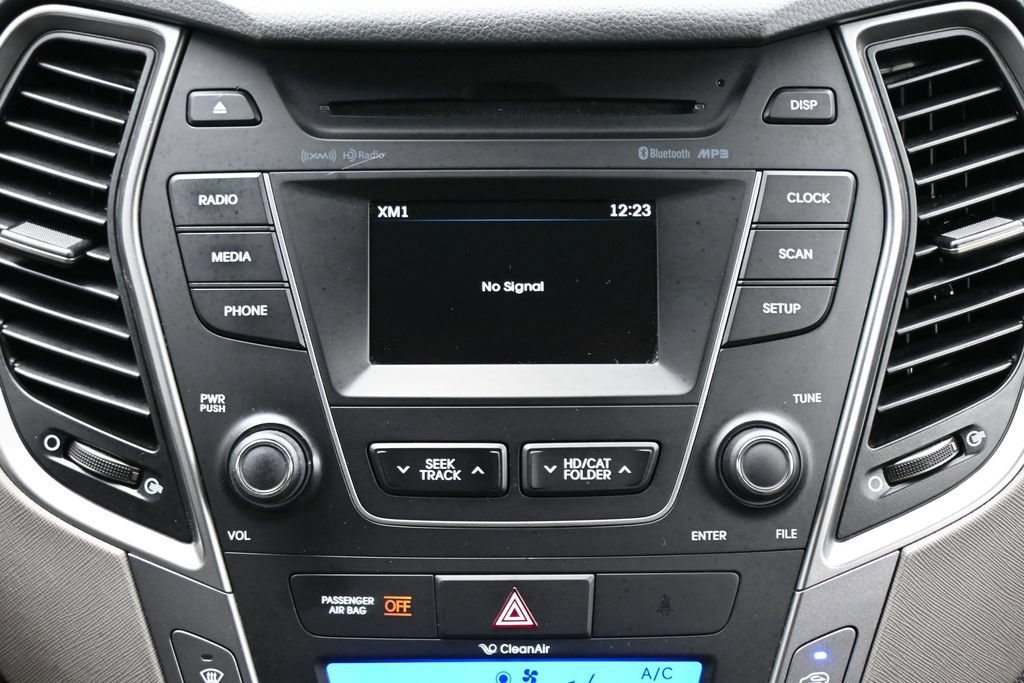 Used 2013 Hyundai Santa Fe Sport 2.0T AWD/4WD image 19