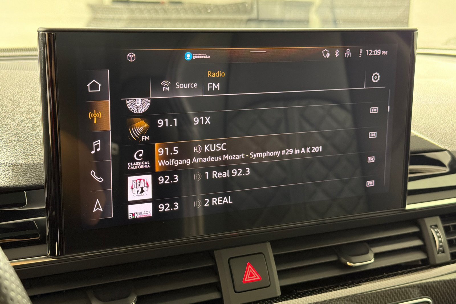 Used 2023 Audi S4 Premium Plus w/ Premium Plus Package AWD/4WD image 16