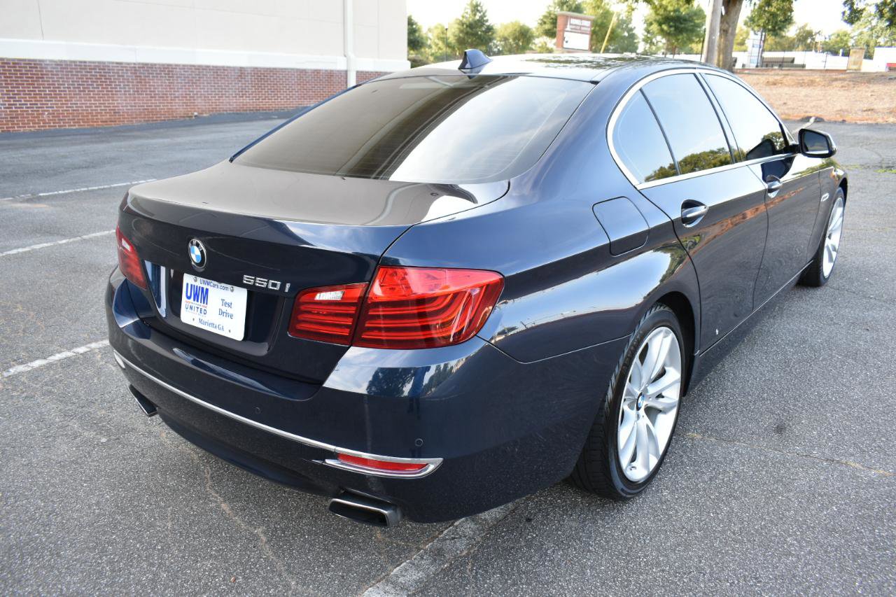 Used 2015 BMW 550i Sedan RWD image 6