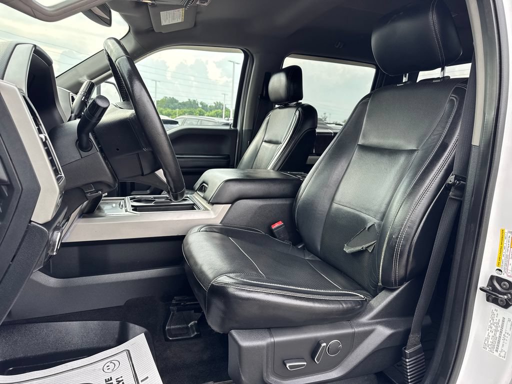 Used 2018 Ford F350 Lariat w/ Lariat Value Package AWD/4WD image 11