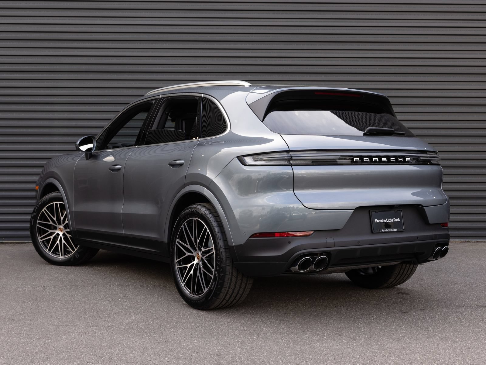 Certified 2026 Porsche Cayenne AWD/4WD image 3