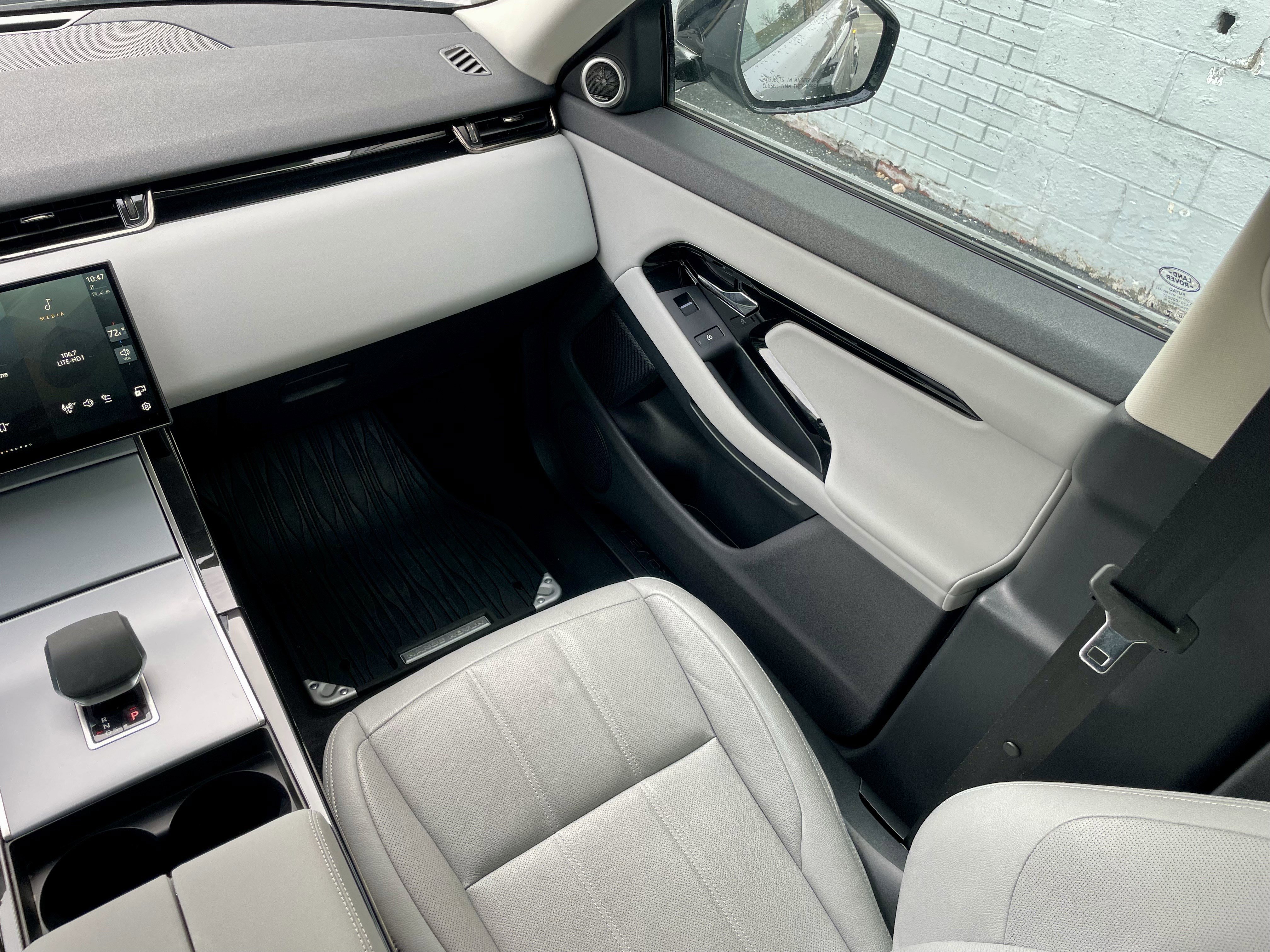 Certified 2024 Land Rover Range Rover Evoque S image 18