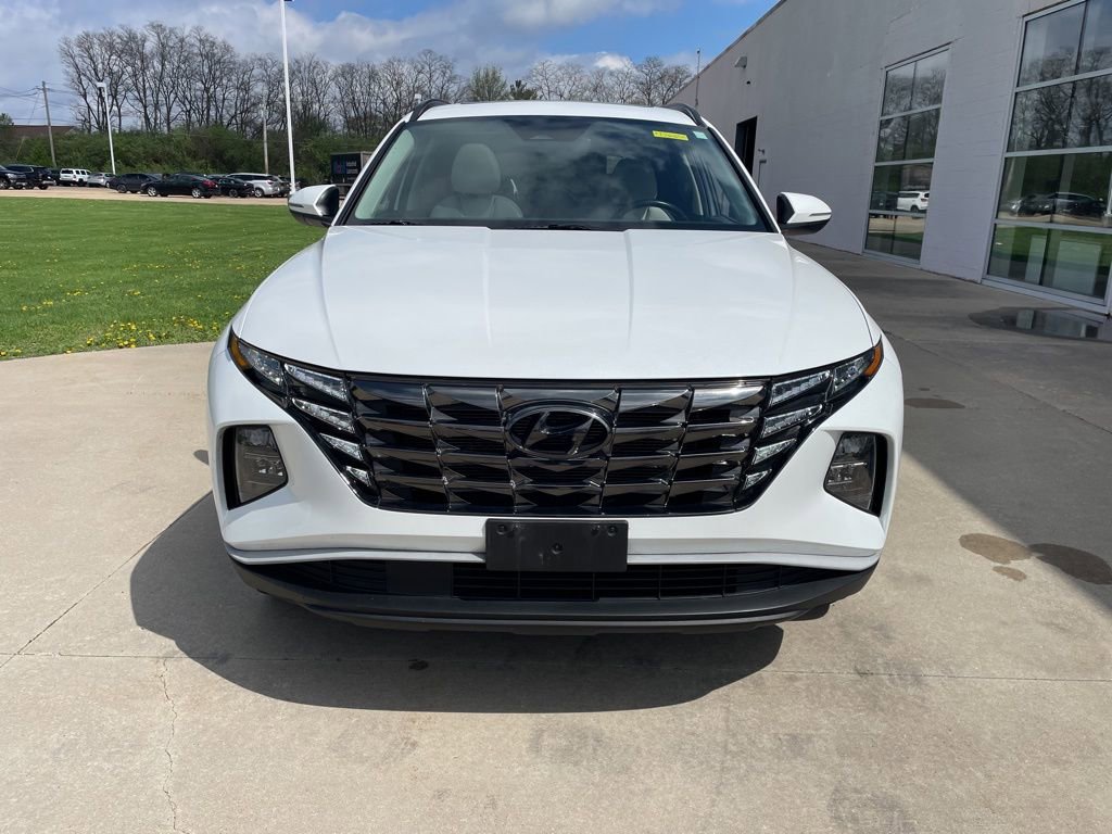 Used 2022 Hyundai Tucson SEL w/ Convenience + Premium Package AWD/4WD image 3