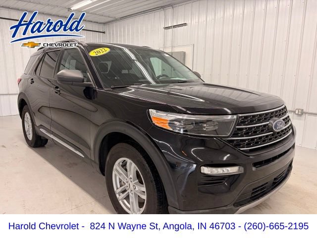 Used 2022 Ford Explorer XLT AWD/4WD image 1