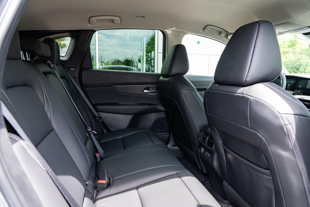 New 2026 Nissan Murano SV AWD/4WD image 24