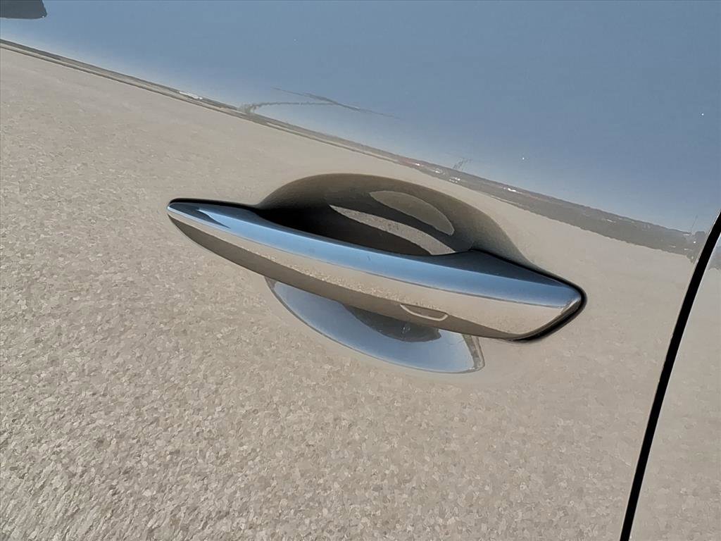 Used 2024 MAZDA MAZDA3 s image 14