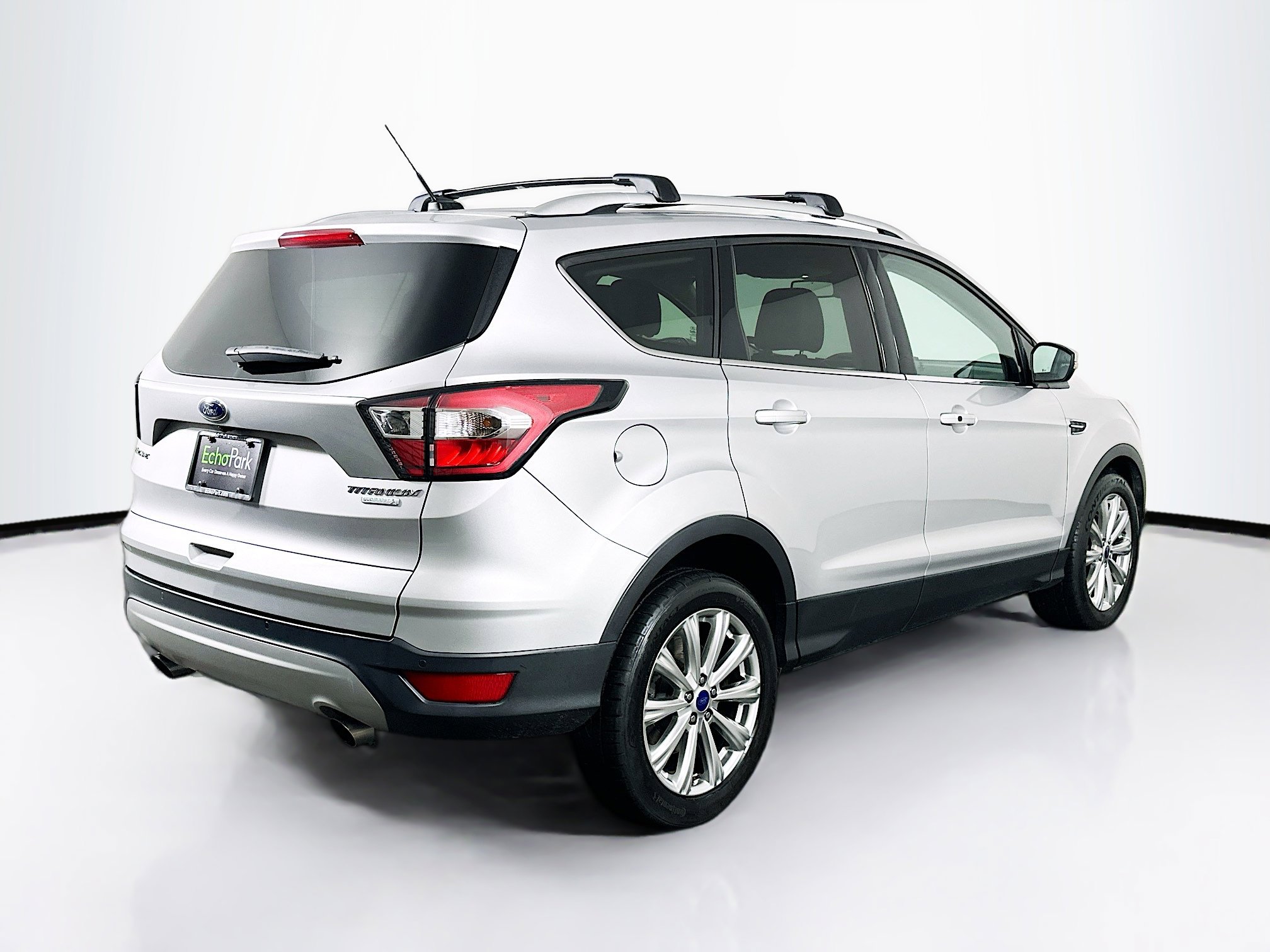 Used 2017 Ford Escape Titanium FWD image 9