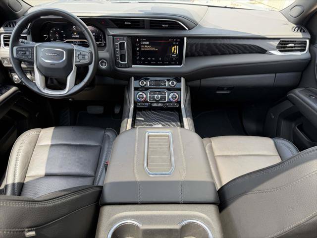 Used 2023 GMC Yukon XL Denali w/ Max Trailering Package AWD/4WD image 16