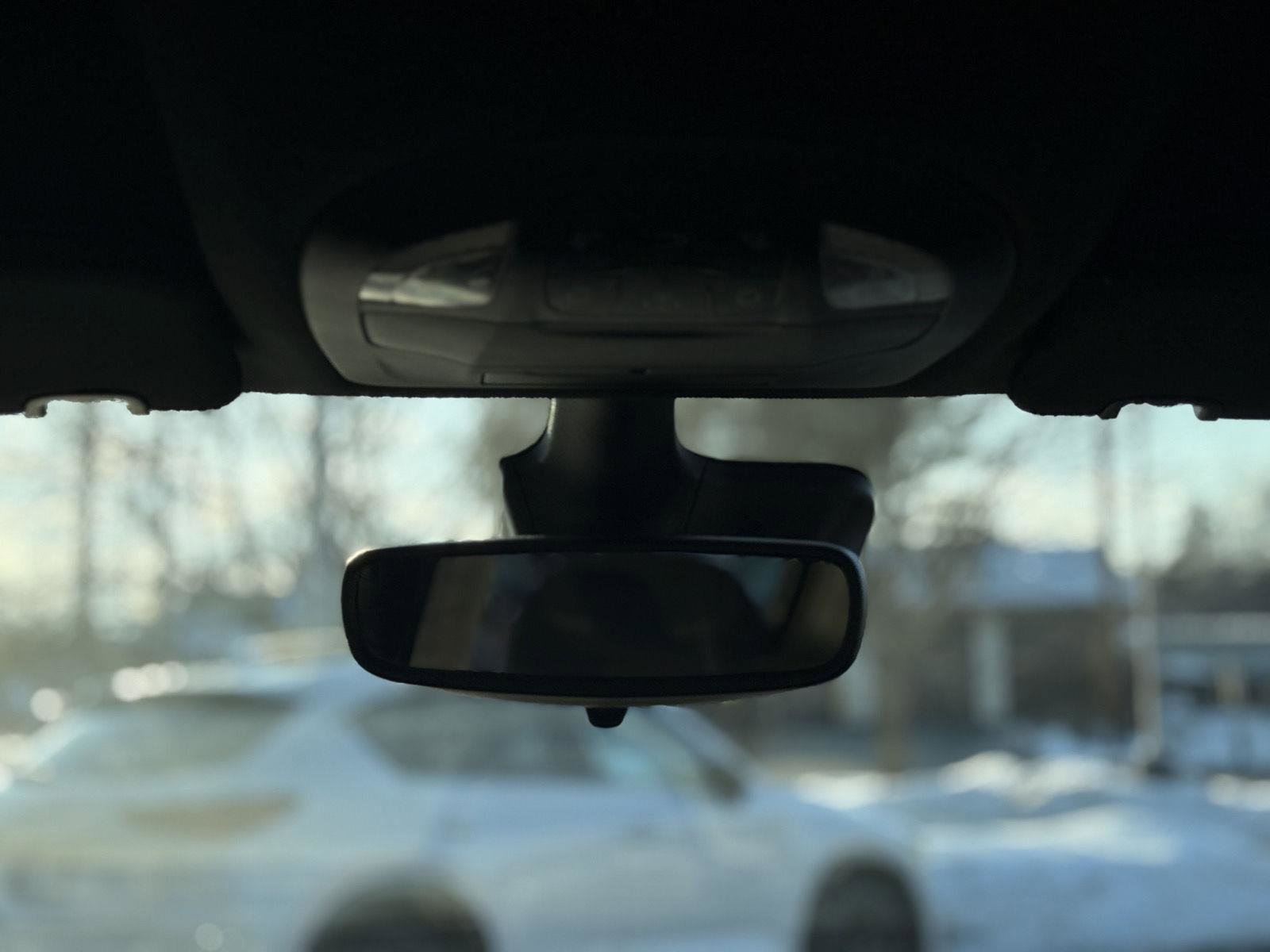 Used 2023 Chrysler Pacifica Touring image 26