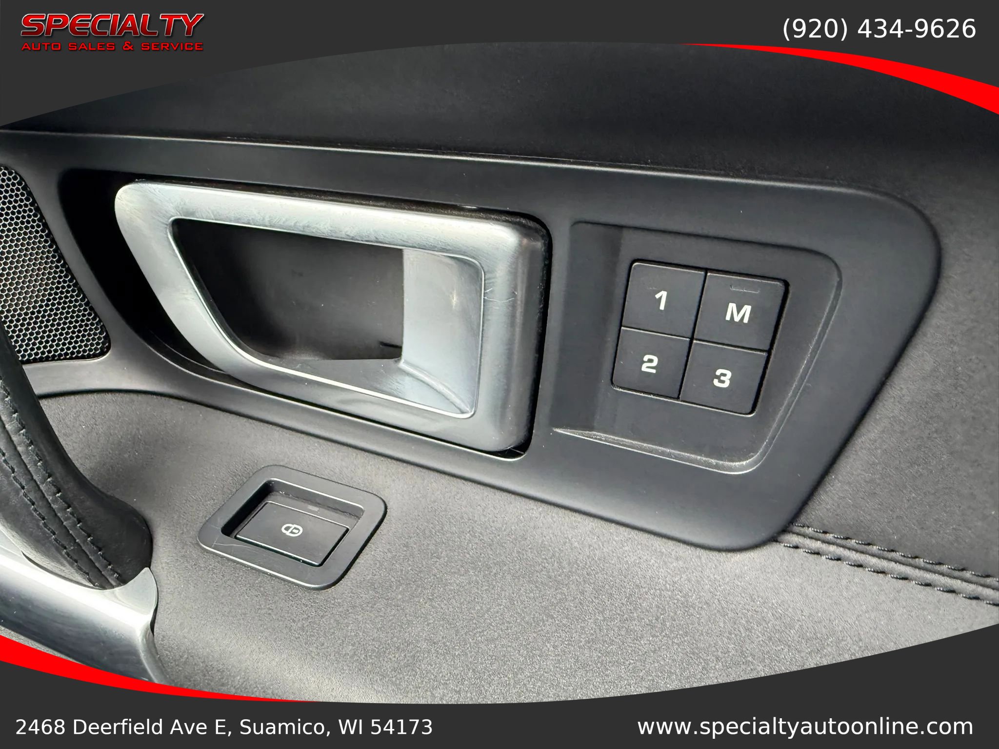Used 2019 Land Rover Discovery Sport HSE AWD/4WD image 39