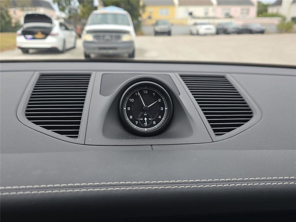 Used 2023 Porsche Macan S image 19