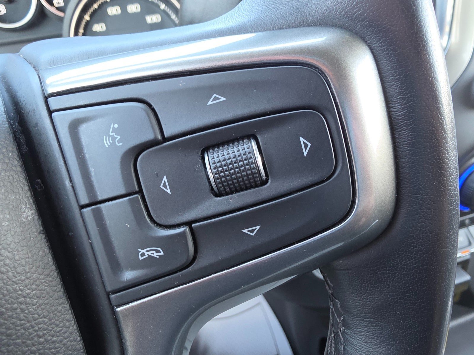 Used 2021 Chevrolet Silverado 1500 LTZ AWD/4WD image 42