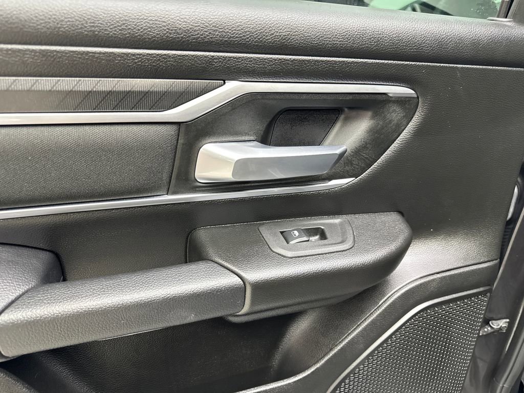 Used 2025 RAM 1500 Lone Star AWD/4WD image 40