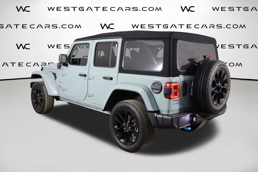 Used 2024 Jeep Wrangler Unlimited Sahara AWD/4WD image 45
