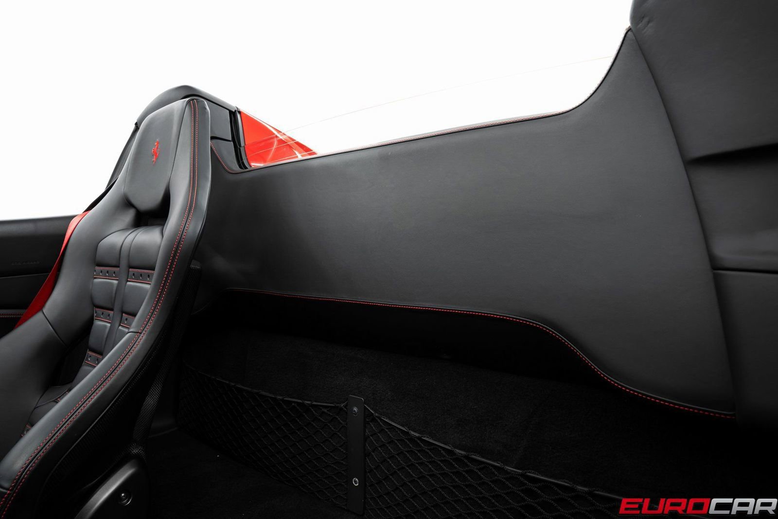 Used 2022 Ferrari F8 Tributo image 45