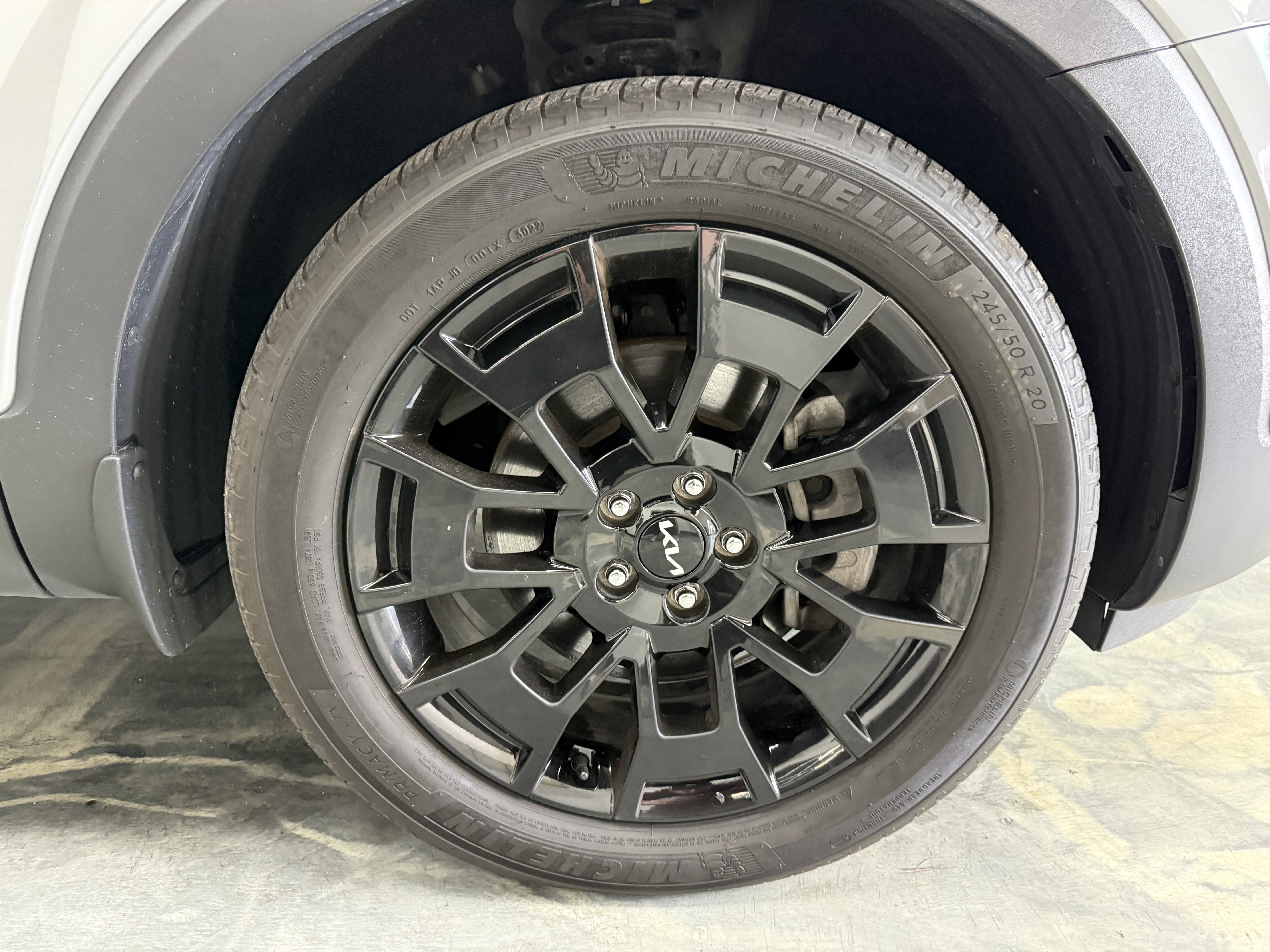 Used 2022 Kia Telluride SX image 37