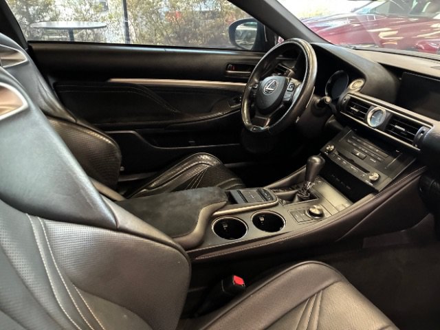 Used 2017 Lexus RC F w/ Premium Package RWD image 27